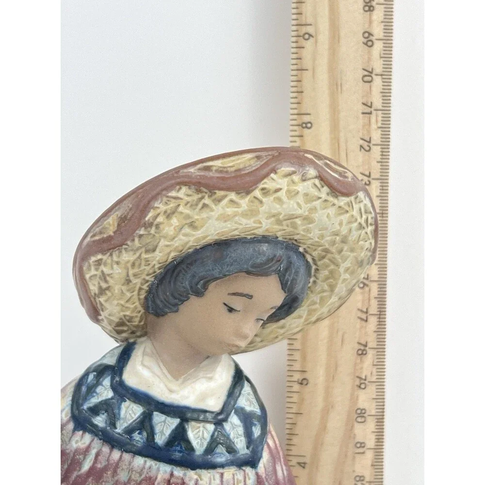 Lladro Gres Pedro 2141 Mexican Boy w Jug Sombrero Retired Spain